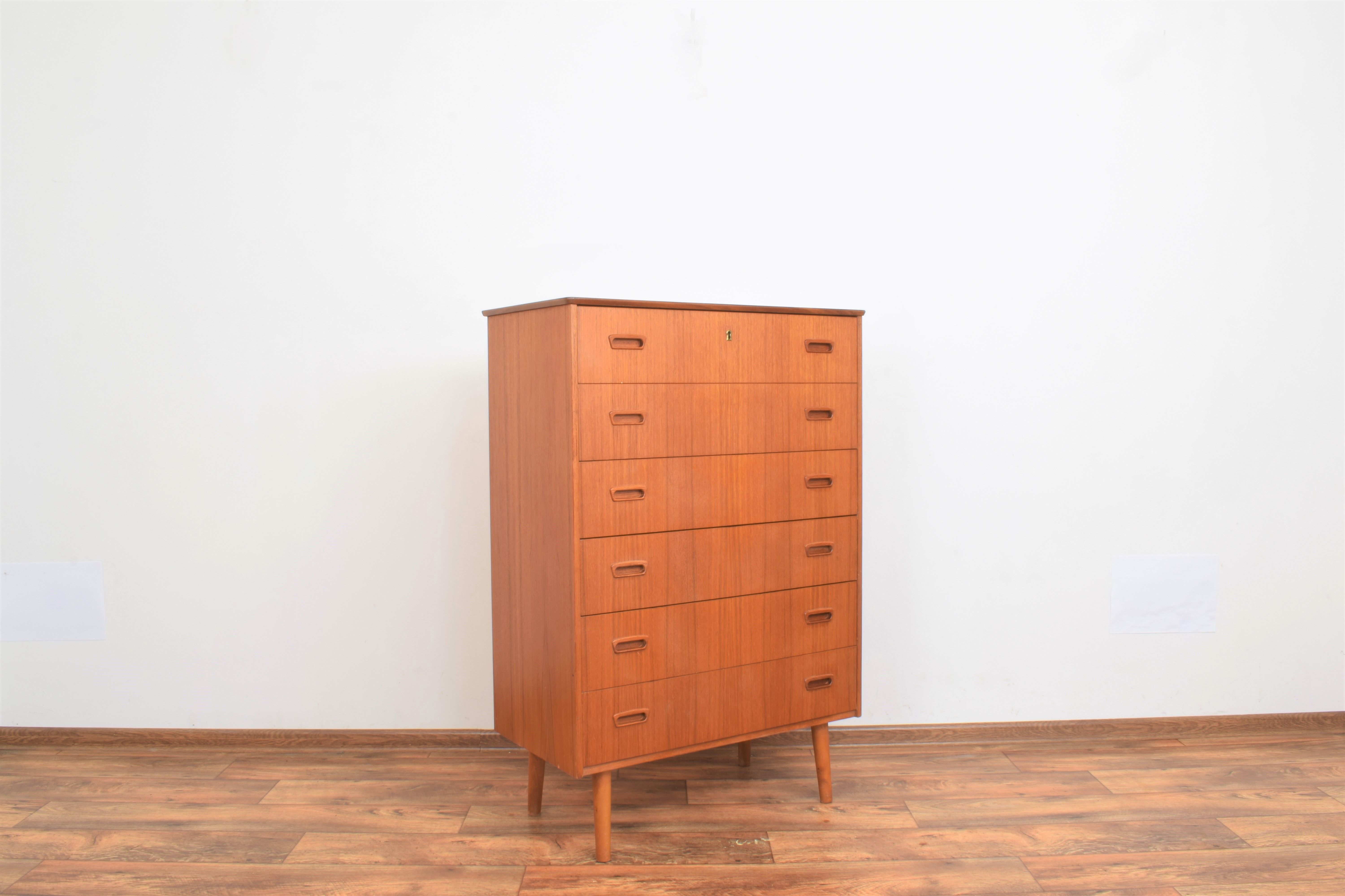 Mid-century danish teak chest of drawers, 1960
