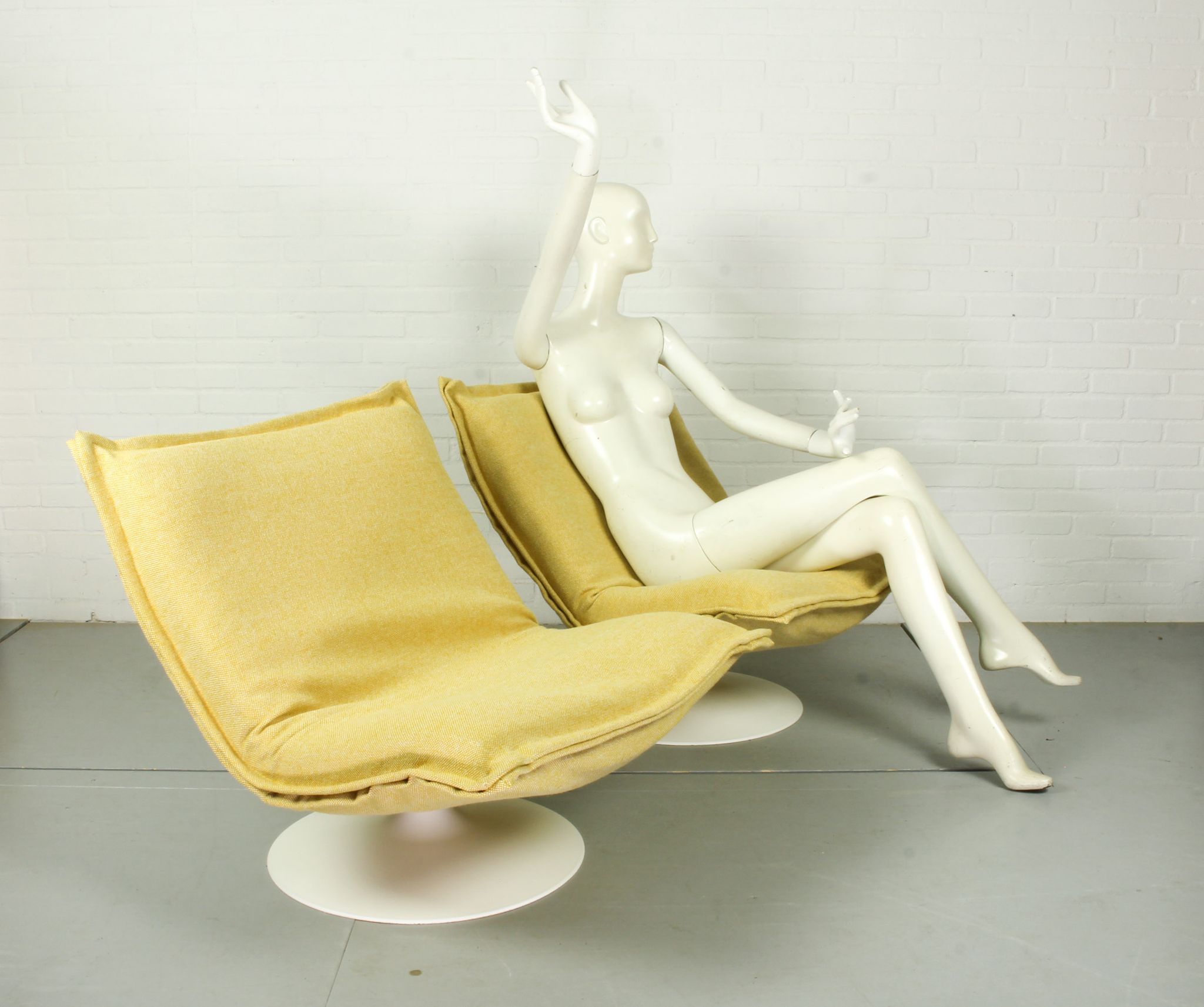 Armchairs F980 by Harcourt for Artifort, 1975