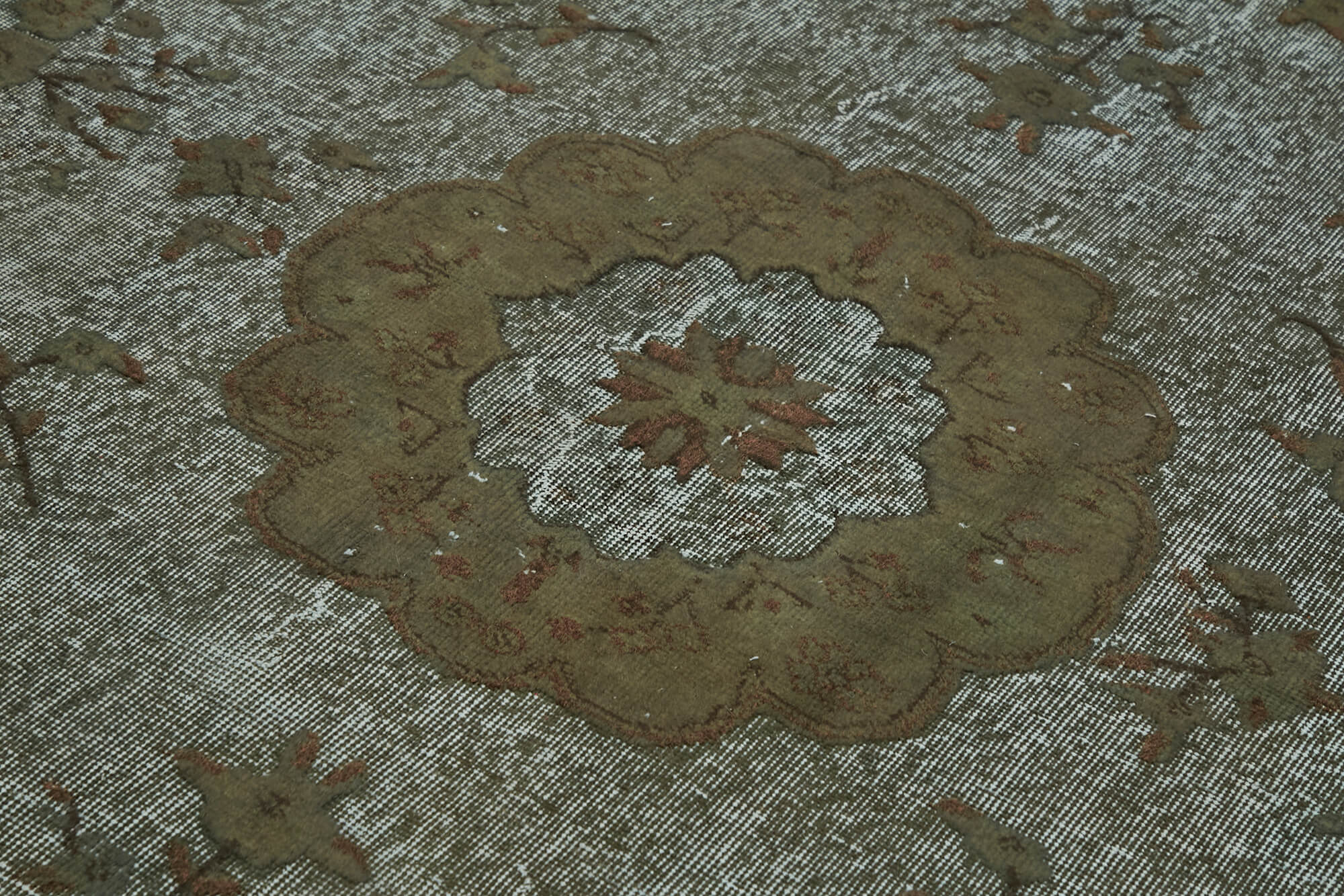 Handmade hi-low pile anatolian 1980, 200 x 325 cm