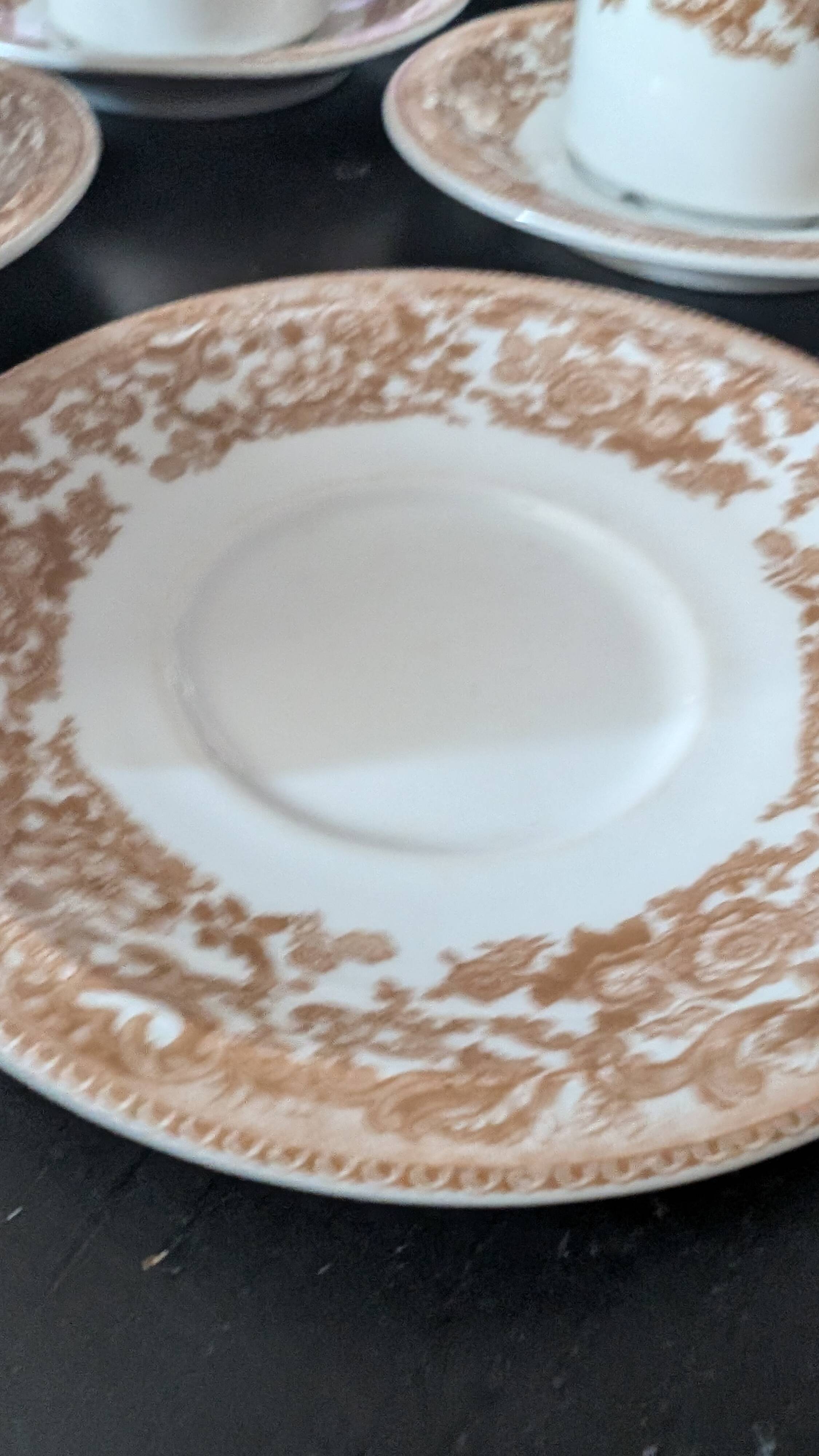 22 cups and saucers Bareuther Waldsassen distributed by Chomette Favor.
