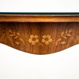 Classic coffee table