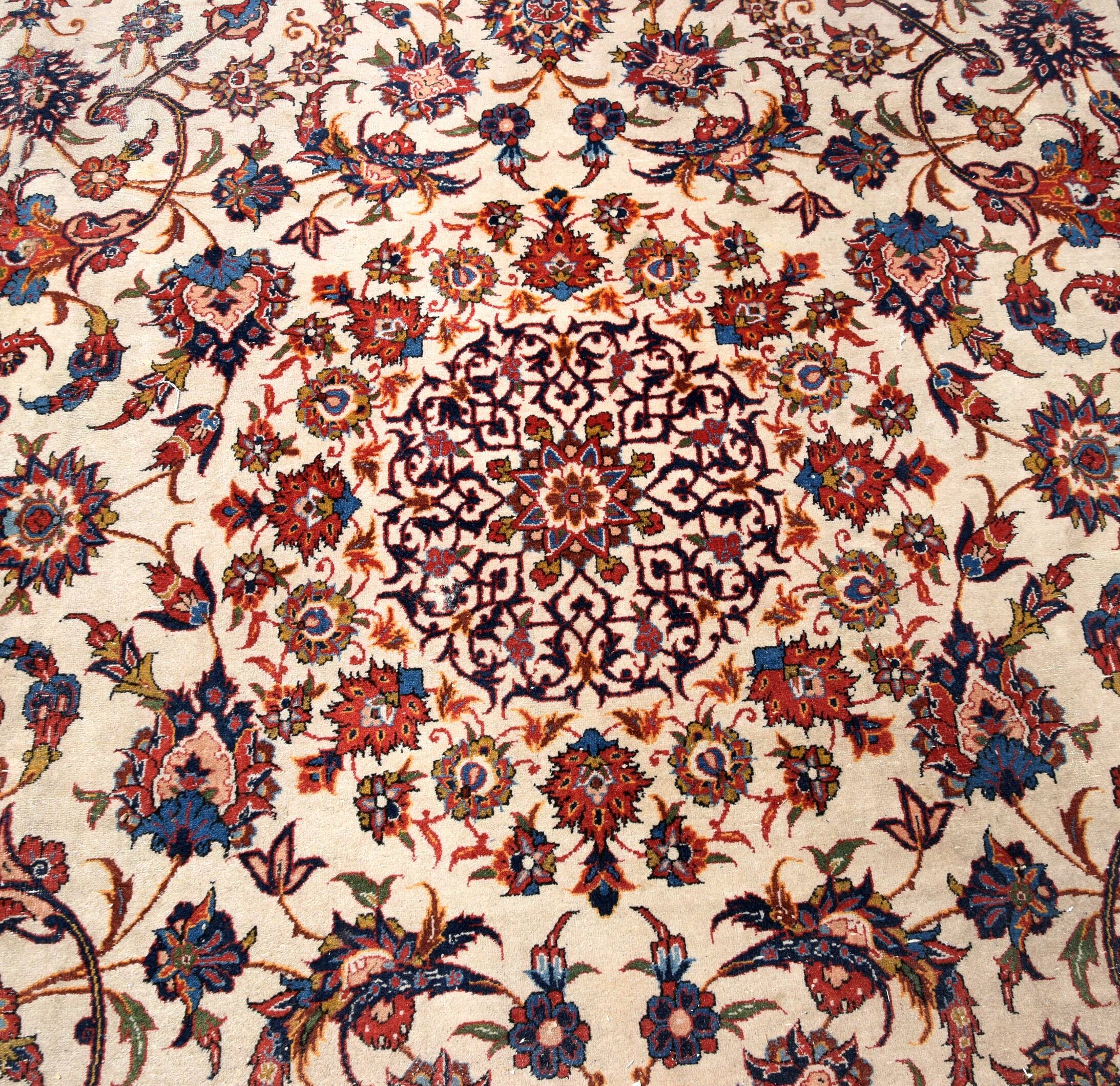 Oriental Rug Iran Isfahan - 2.48 X 3.80 Meters