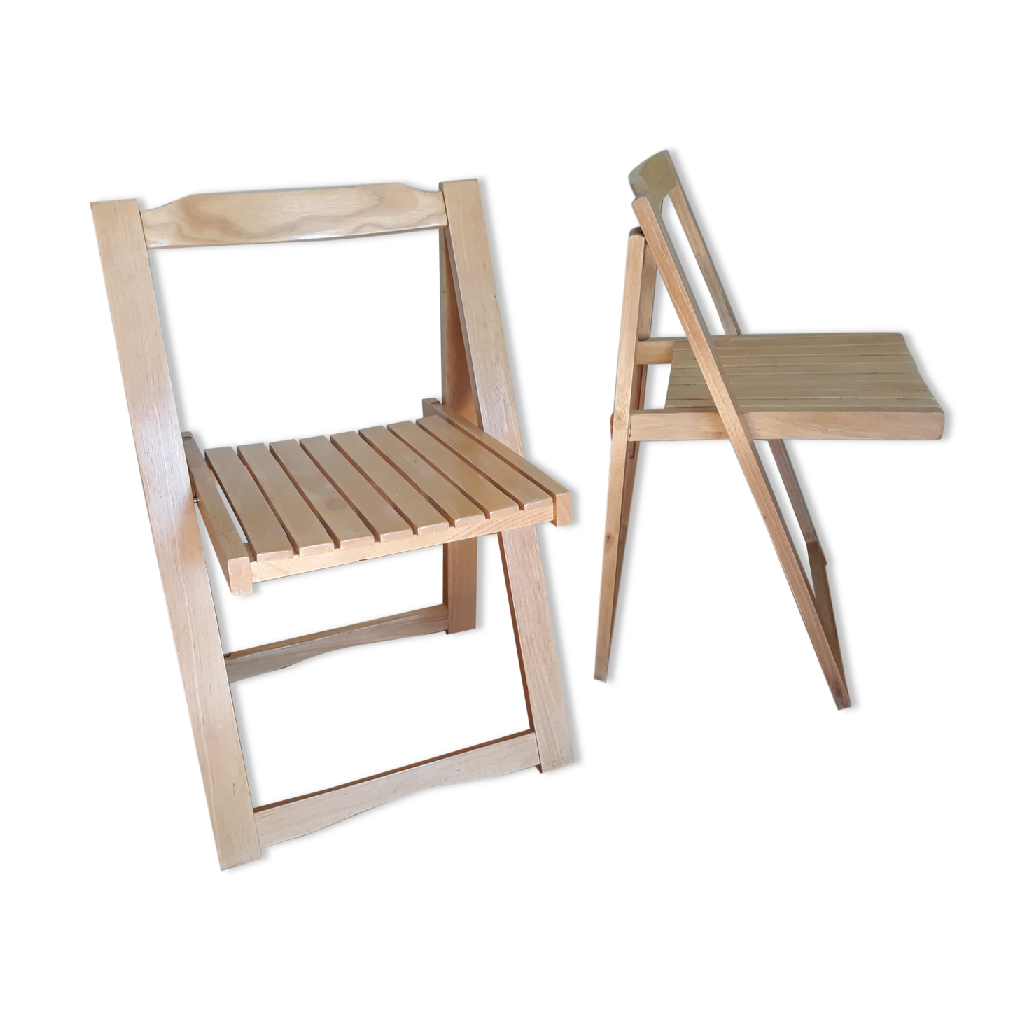 Folding chairs
