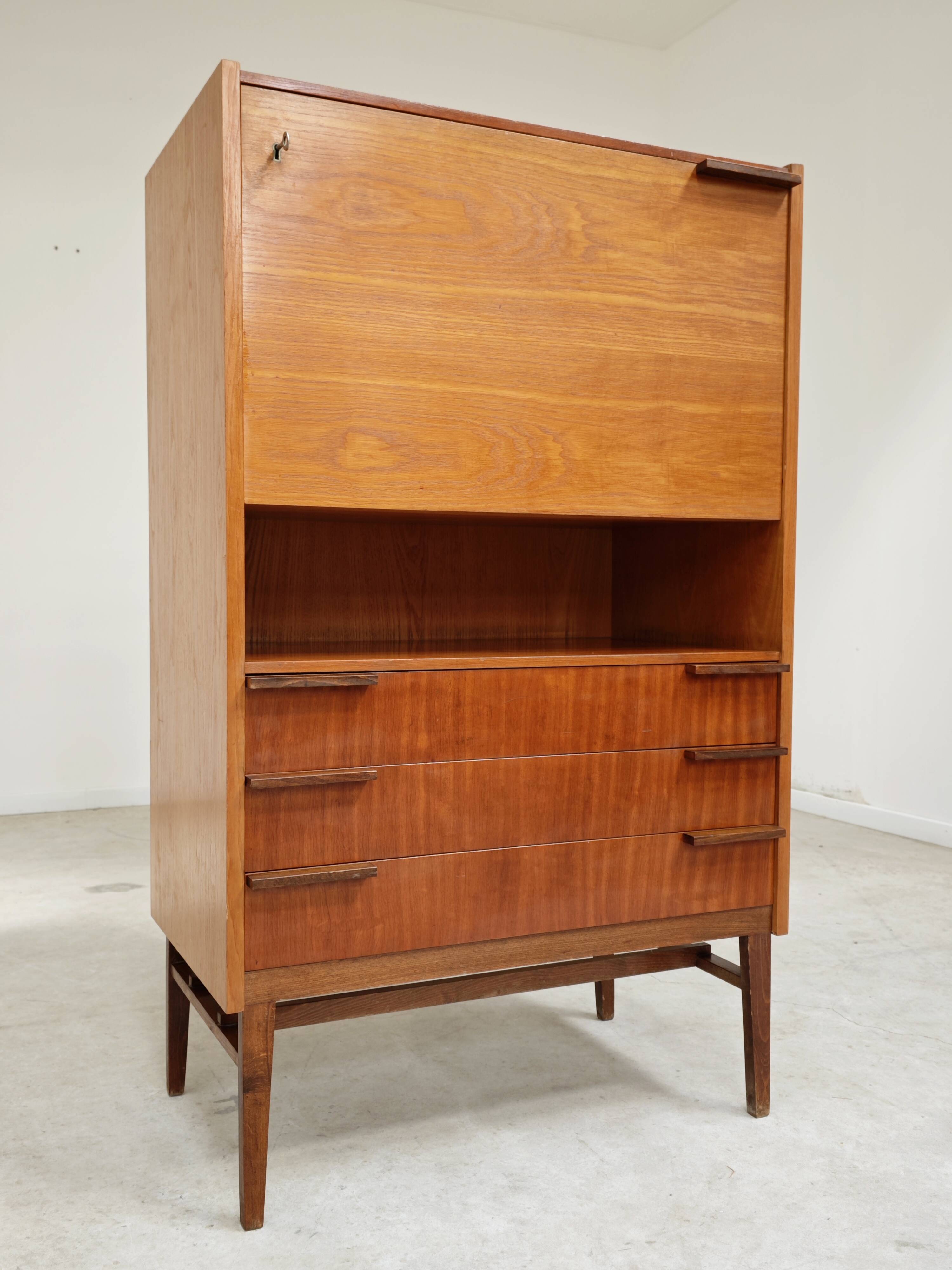 Office Secretary by Frantisek Mezulanik for UP Zavody 1960
