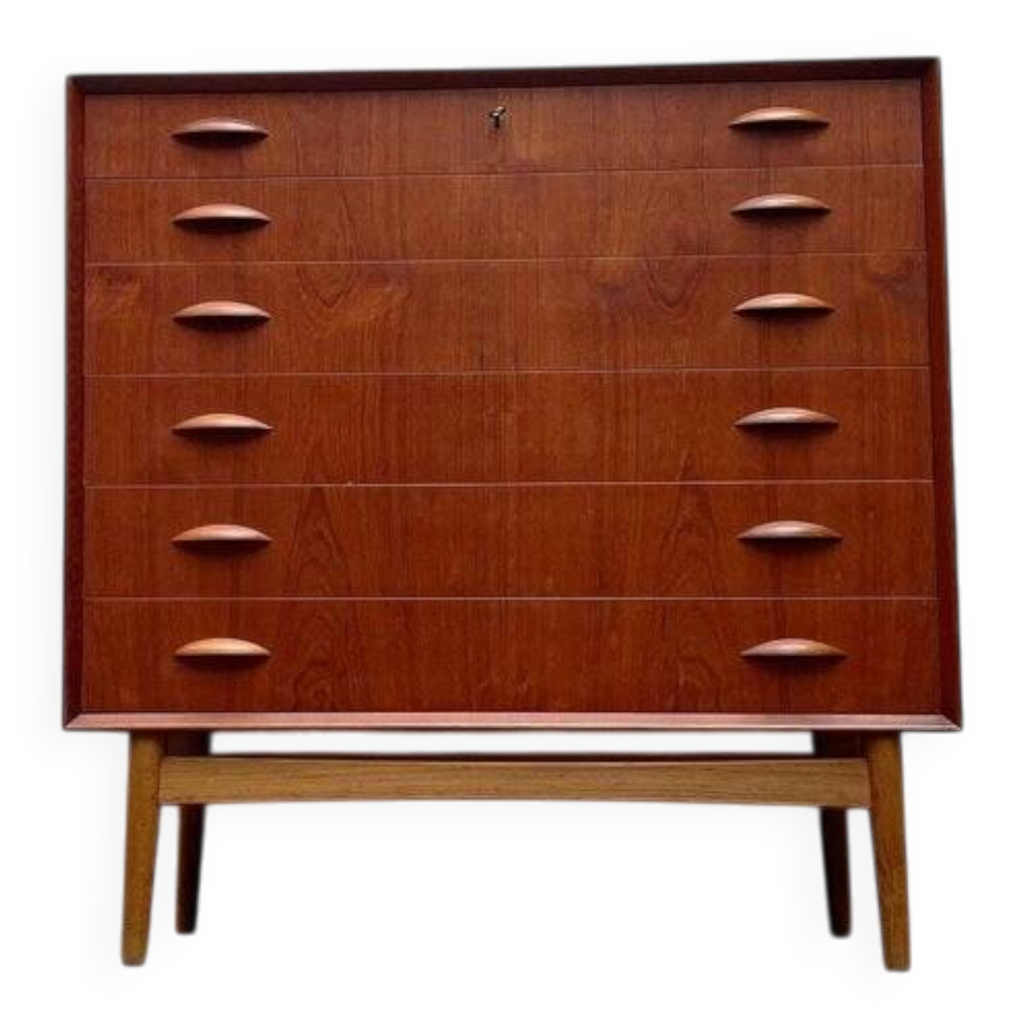 Danish commode model 314 in teak by Johannes Sorth for Nexø Møbelfabrik, 1960s.