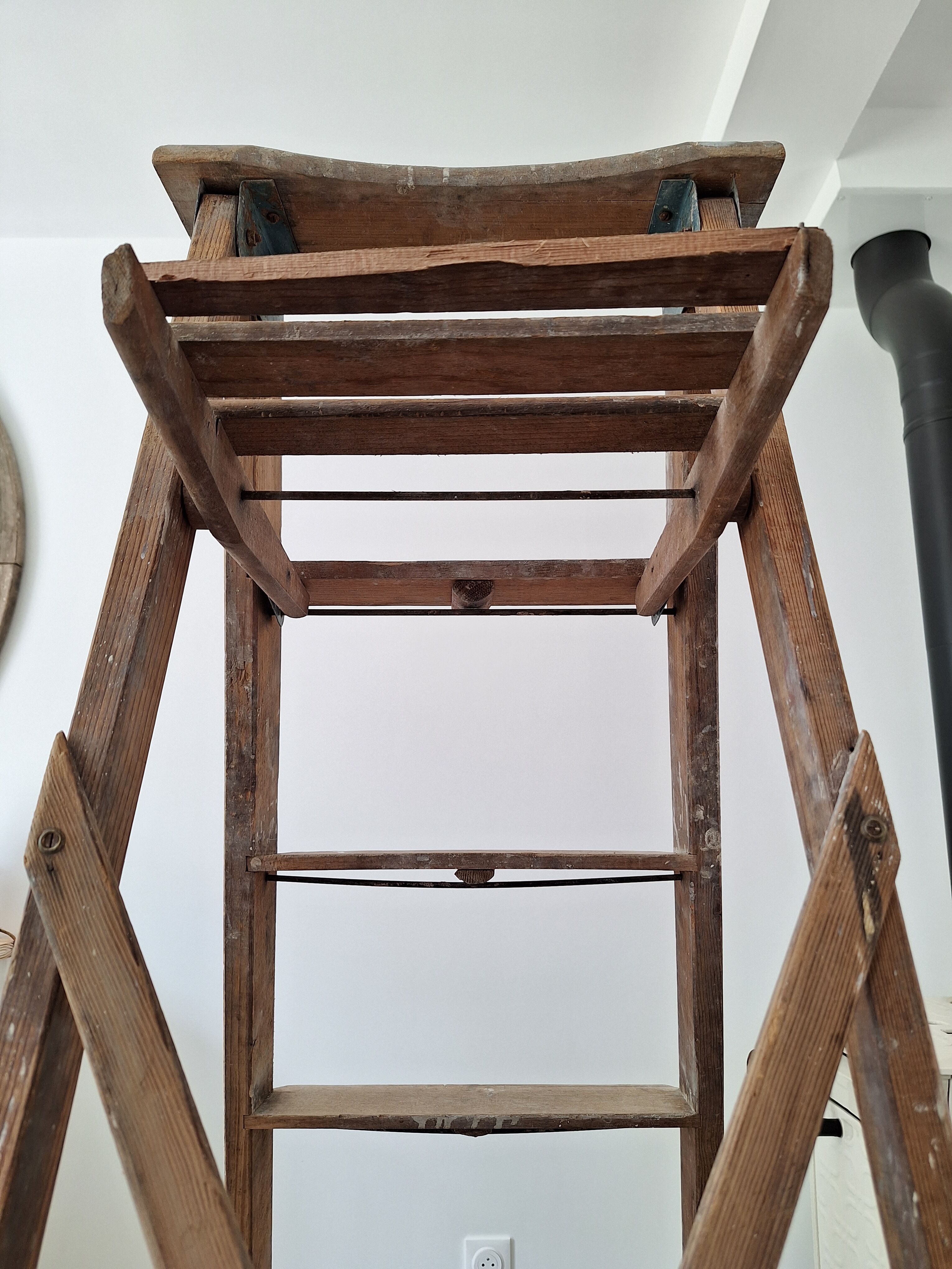 Montana painter's stepladder
