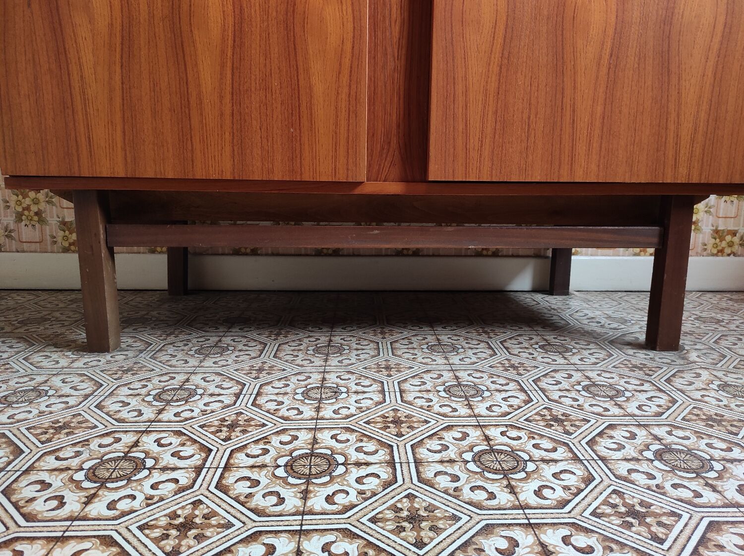 Scandinavian style 2 door wardrobe