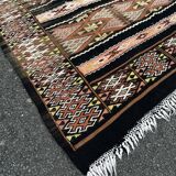 Handmade kilim rug