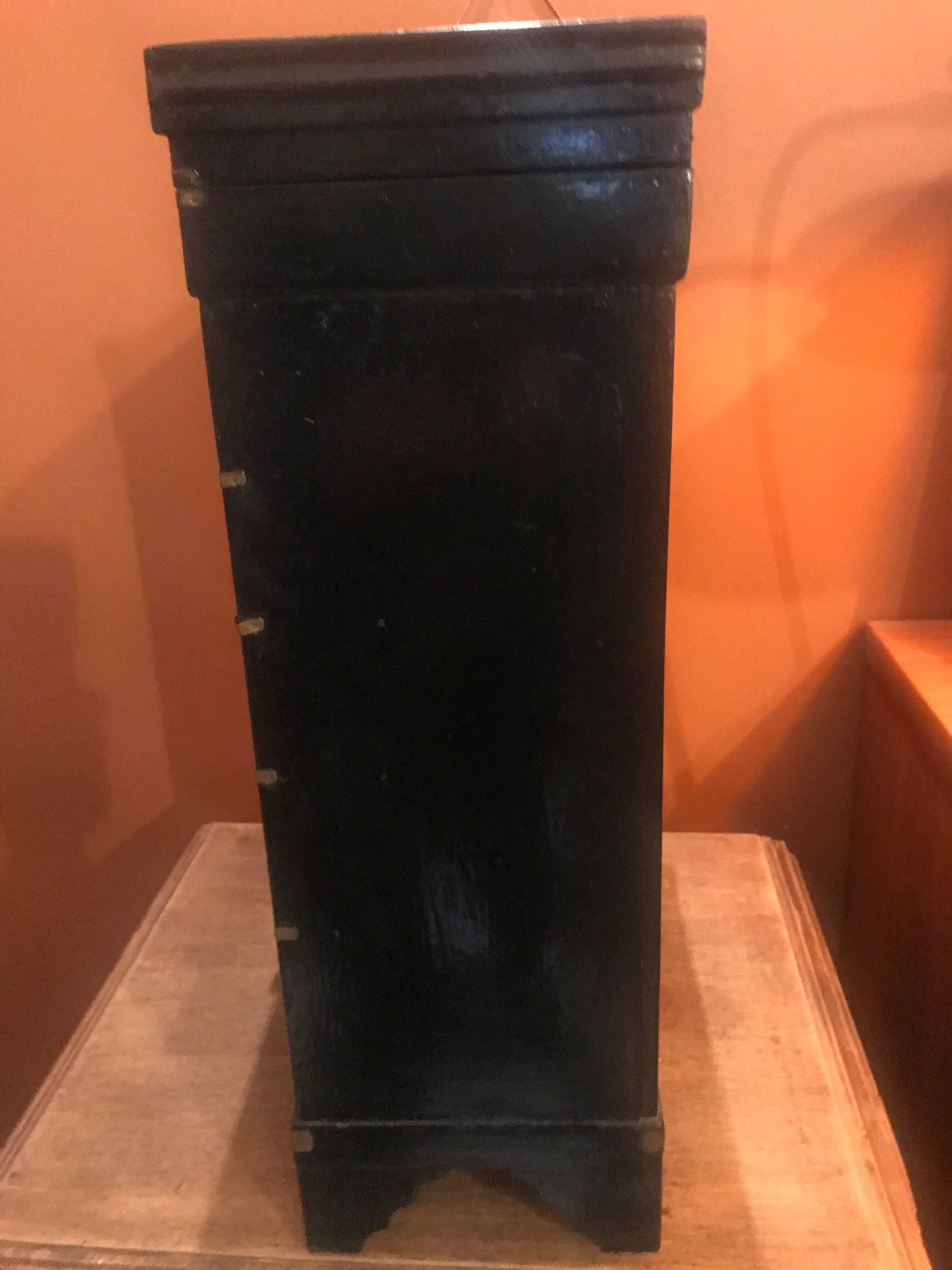 Jewelry box