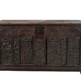 Buffet, Neo-Renaissance style, verses