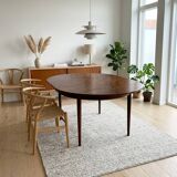 Scandinavian extendable table in rosewood from the 1960s, butterfly extension.