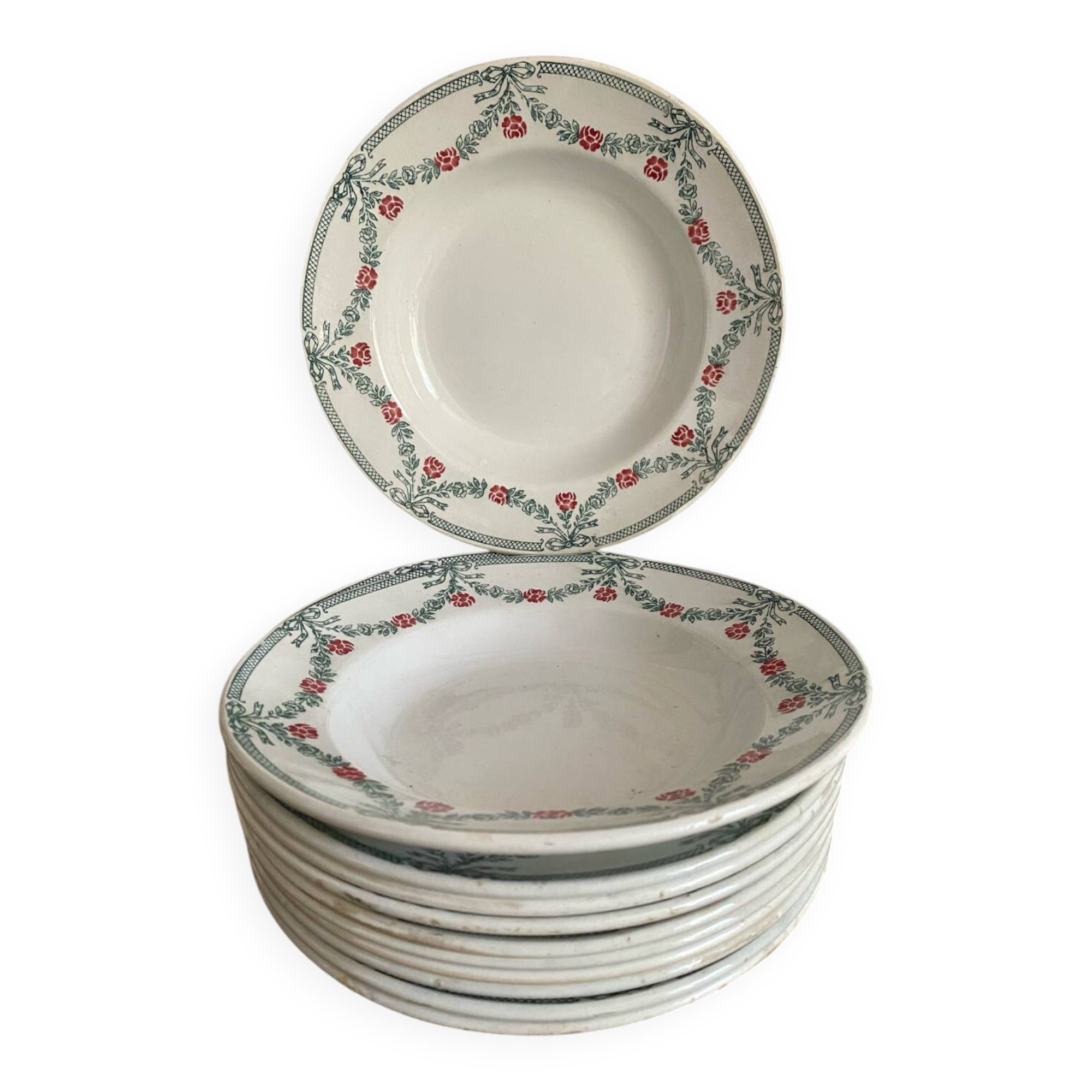 Moulin des Loups soup plates with garlands