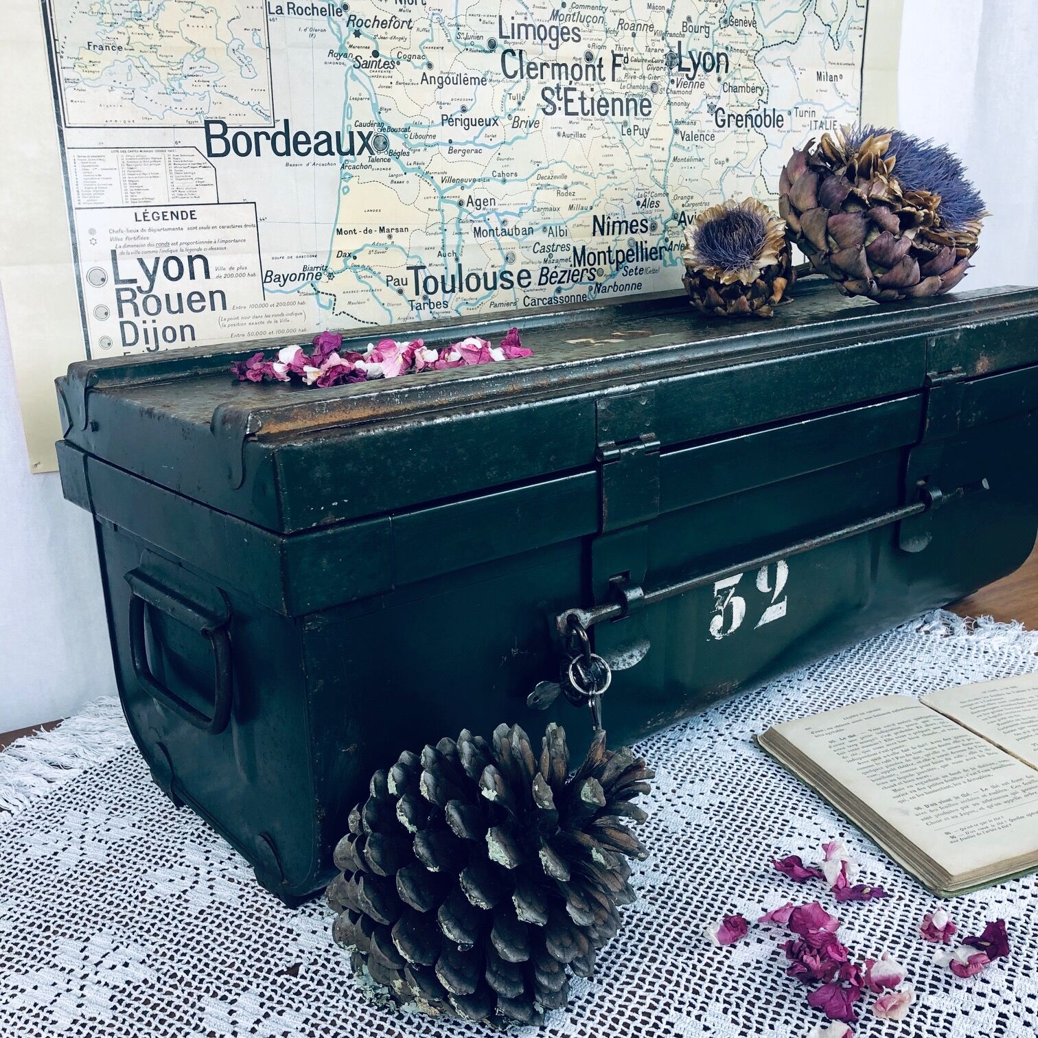 The military canteen "32"