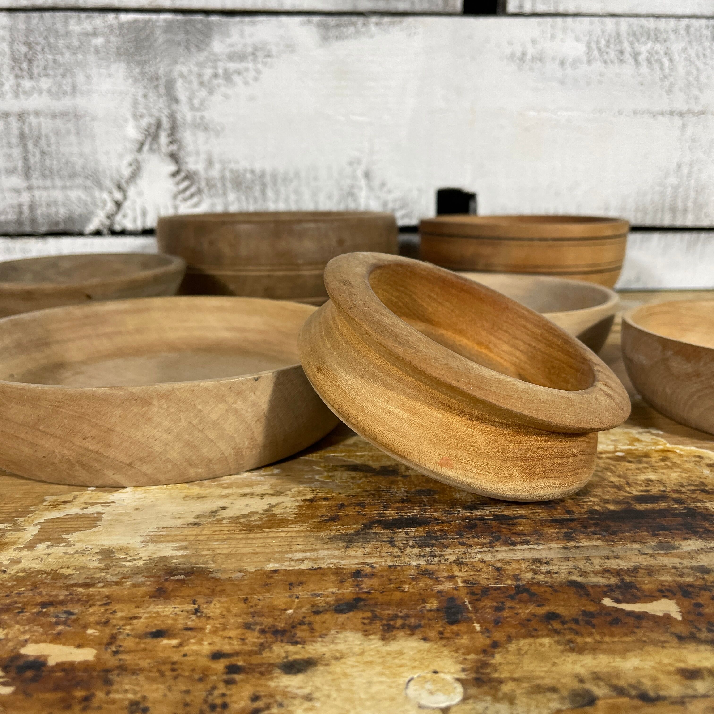 Series of 7 wooden pots