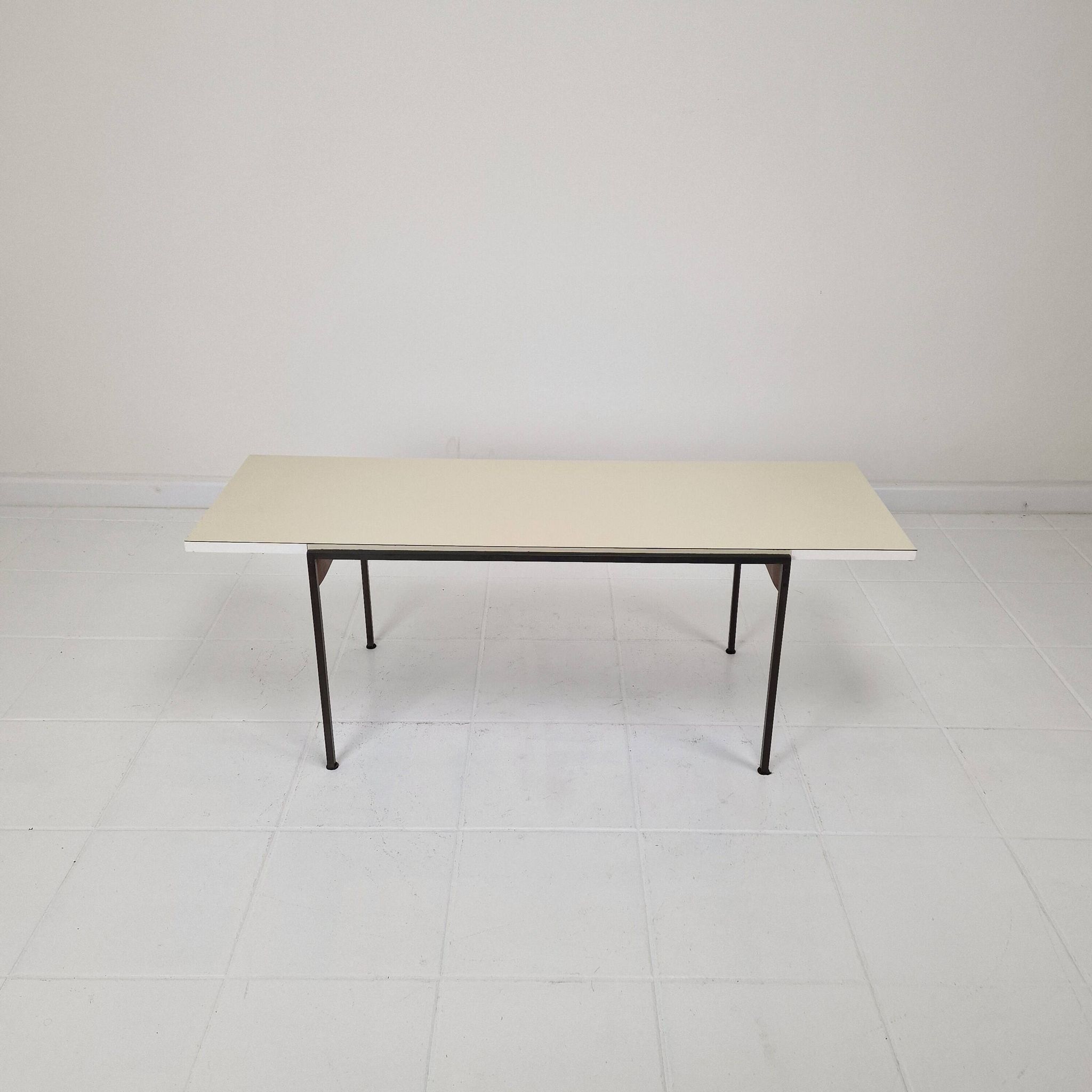 Table basse par Hein Salomonson pour AP Originals, 1960