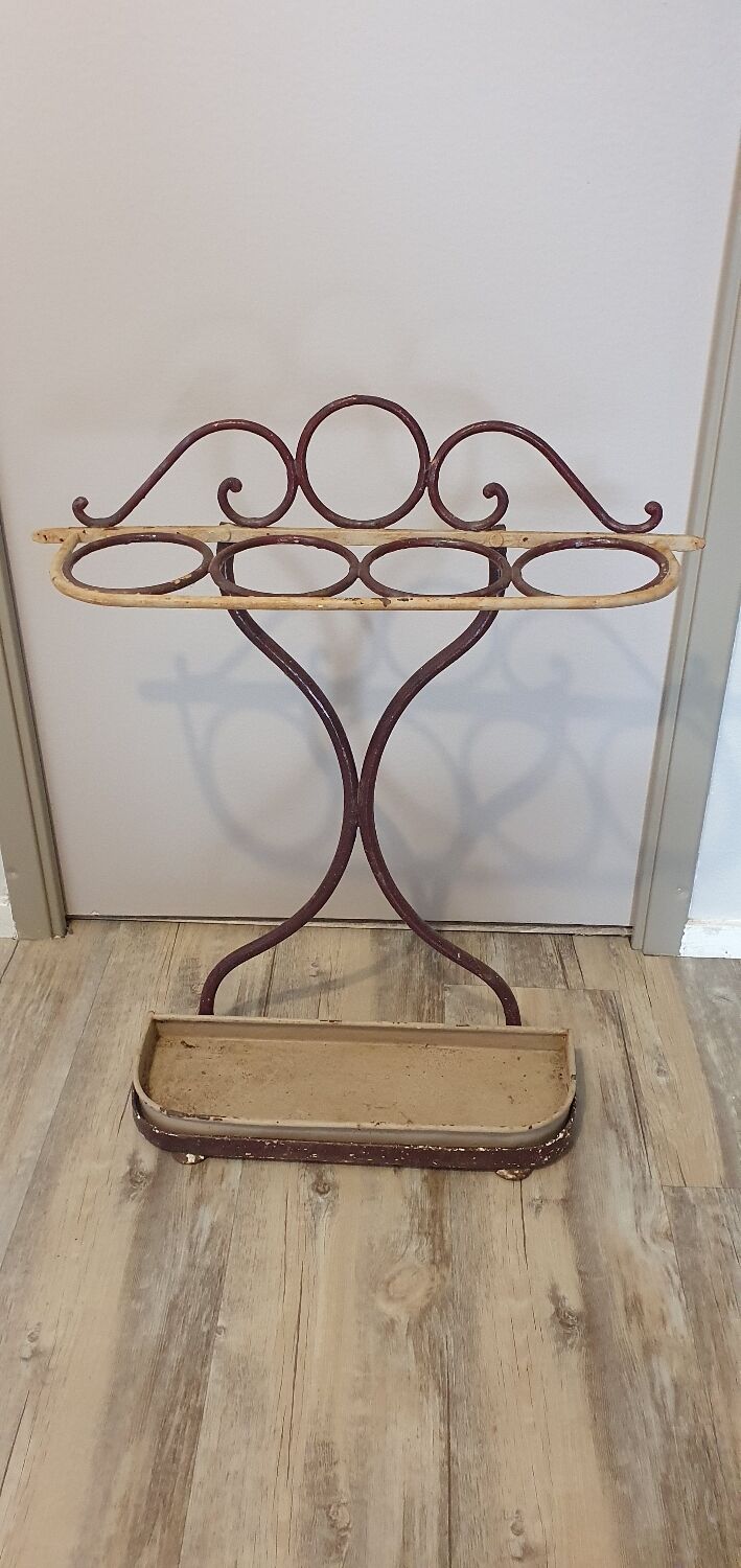 Wrought iron umbrella stand