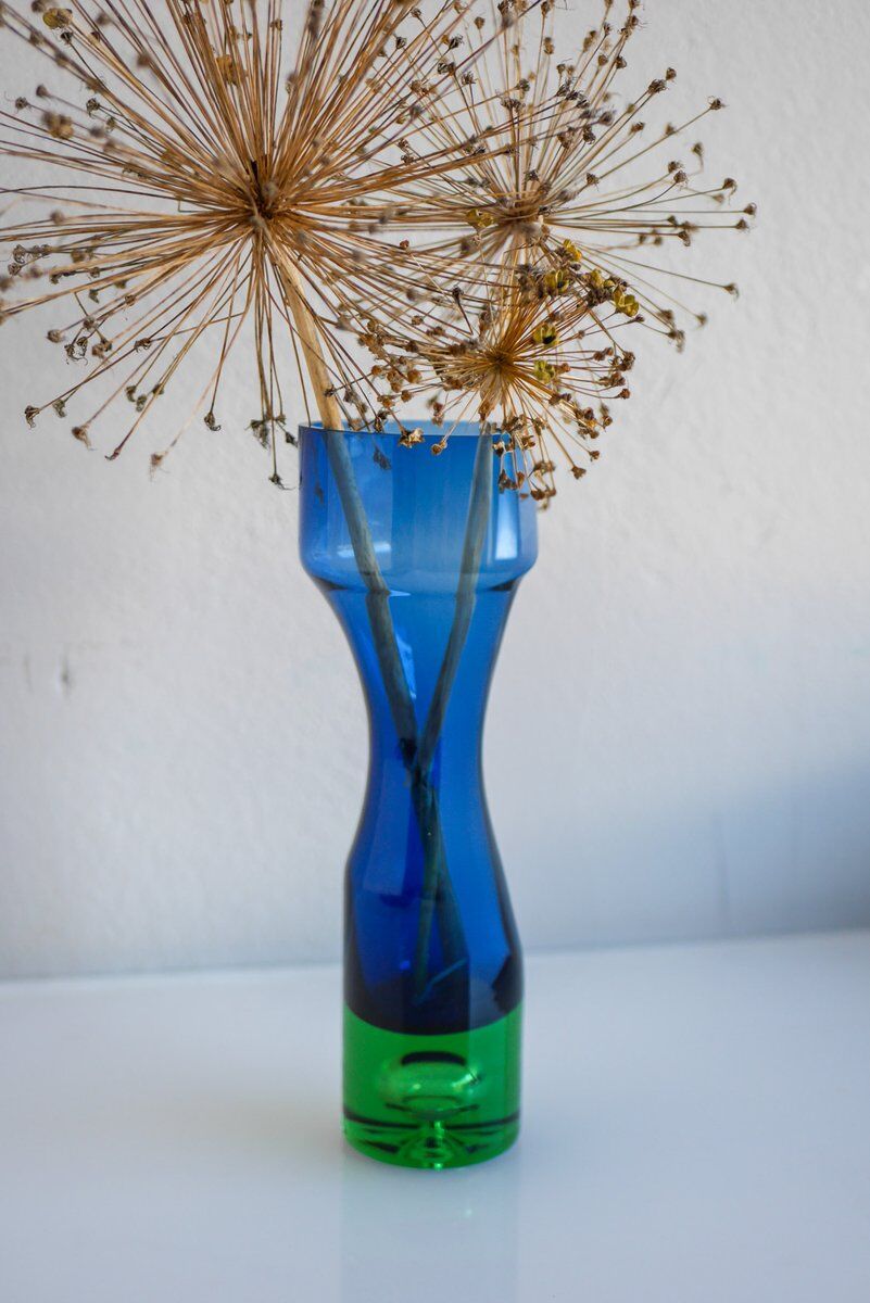 Mid-century modern Scandinavian bright blue and emerald green glass vase from Borgström Åseda, Sweden