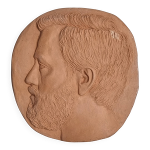 Bas-relief mural en terre - cuite