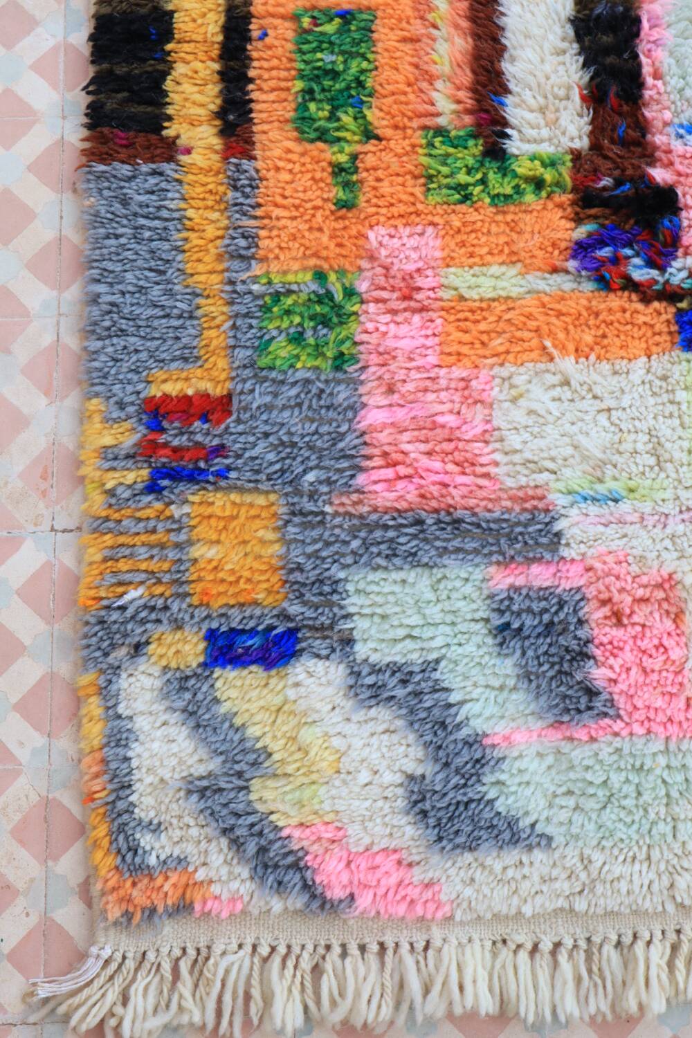 Modern multicolor boujad berber moroccan rug