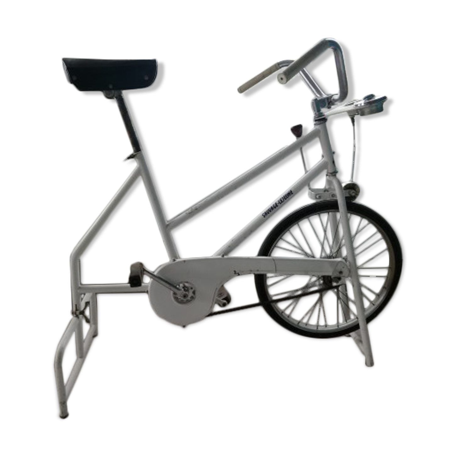 Vintage apartment bike