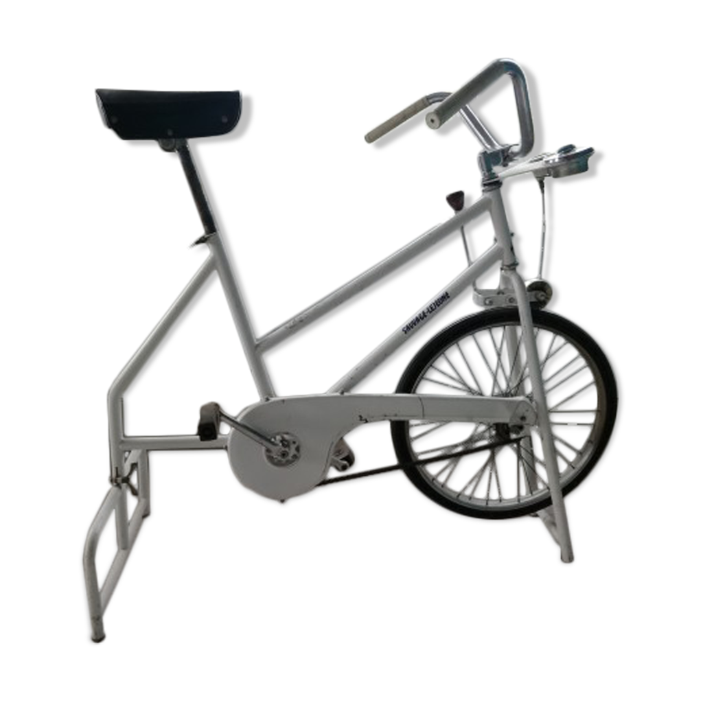 Vélo appartement vintage