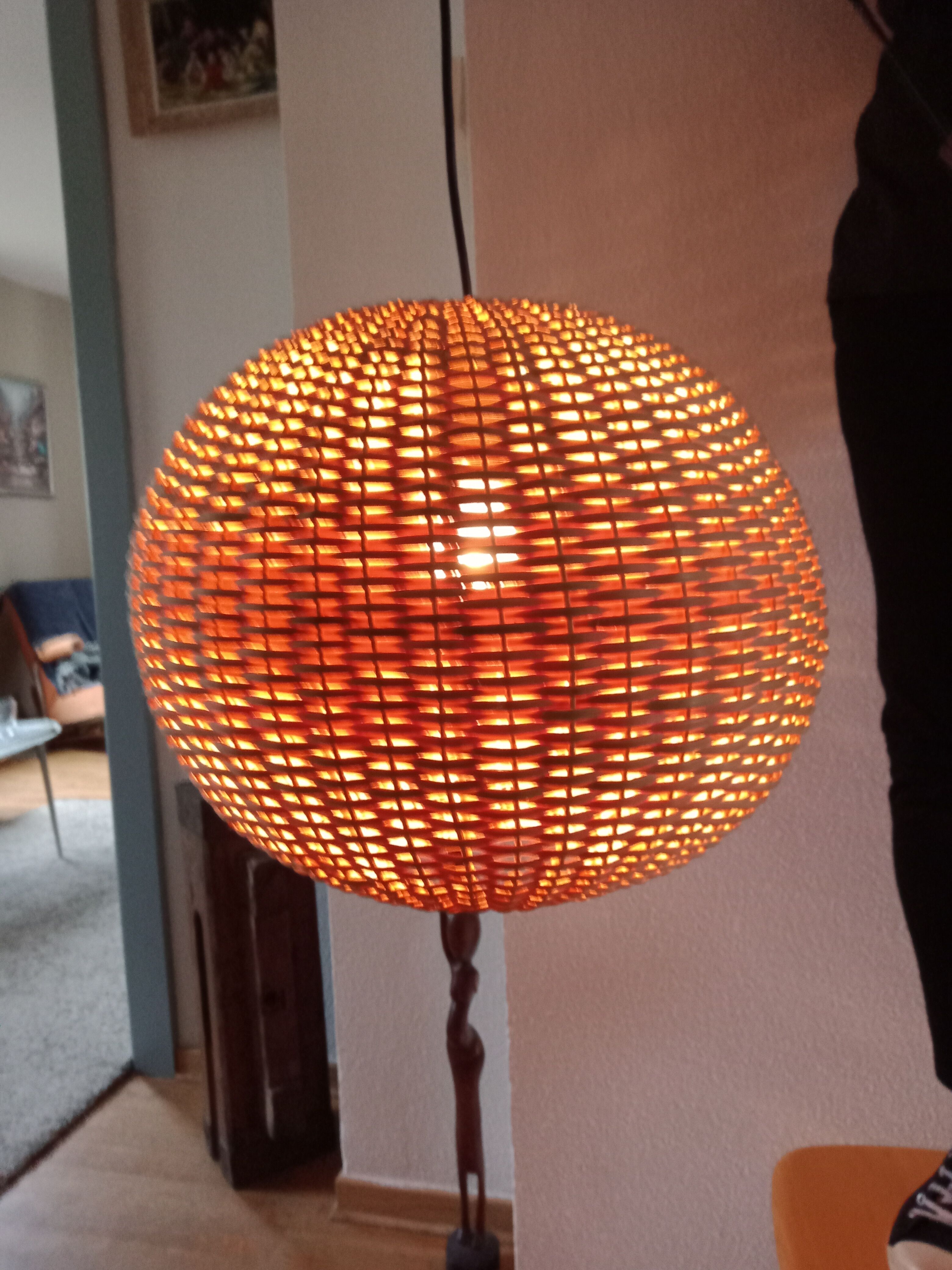 Scandinavian wicker suspension
