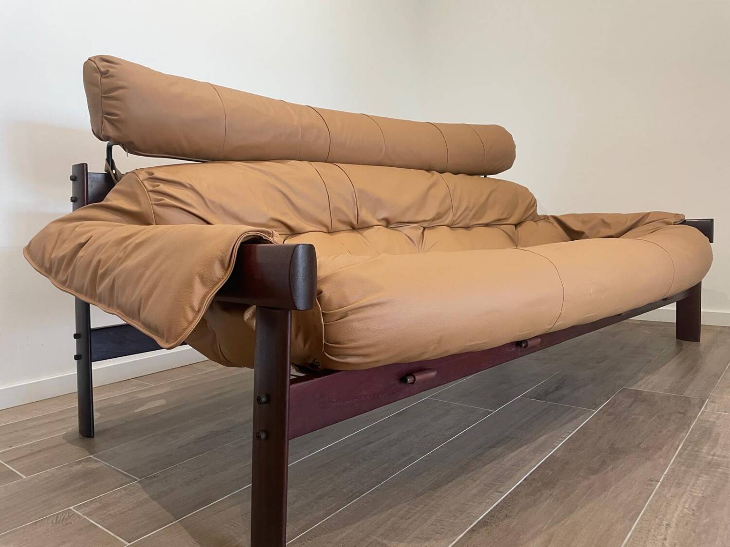 Percival Lafer MP-41 3-seater sofa