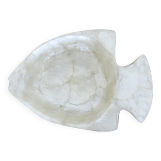 Empty fish pocket in white mother-of-pearl 1980