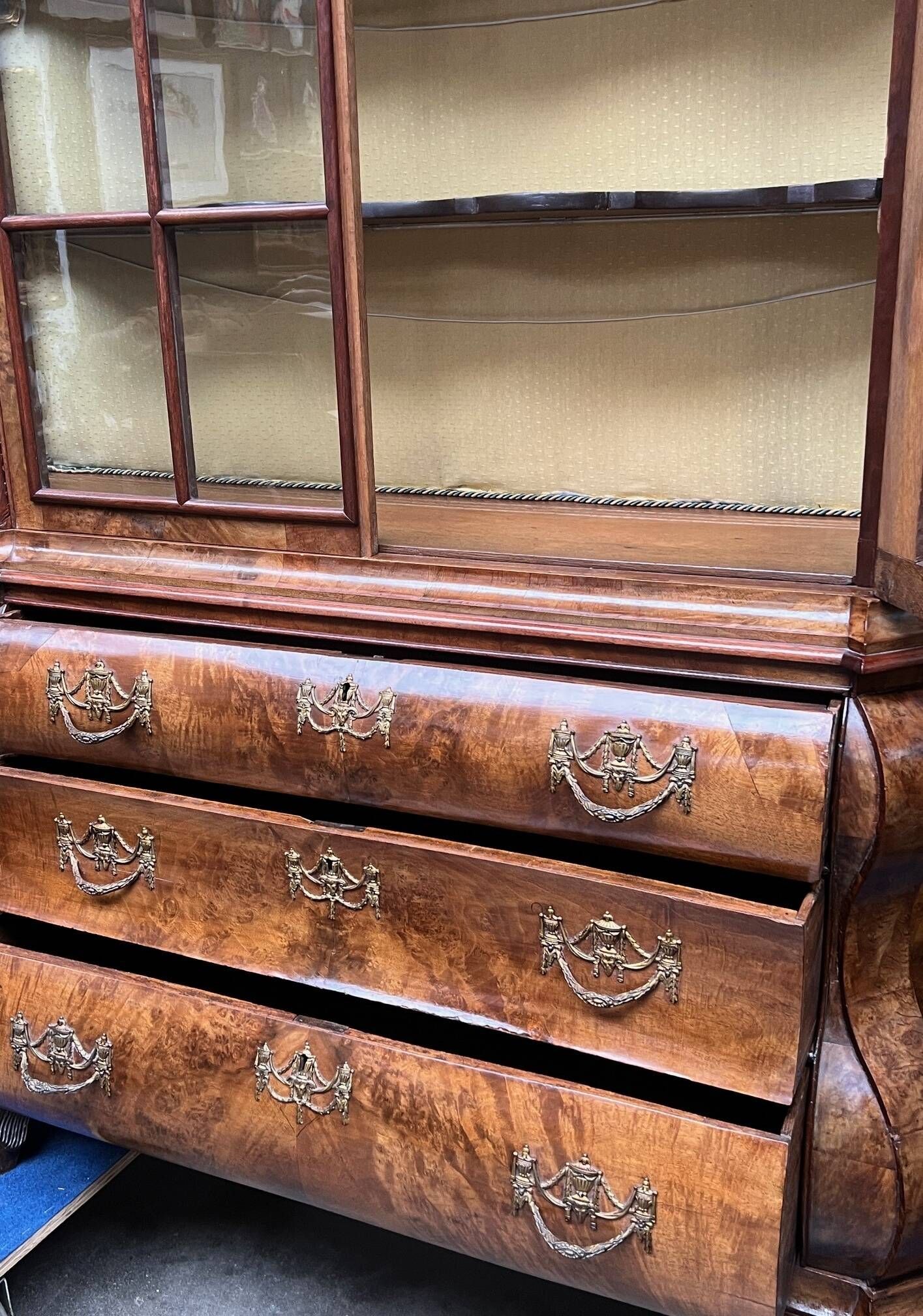 Antique Dutch display cabinet in Baroque style. 18th century.