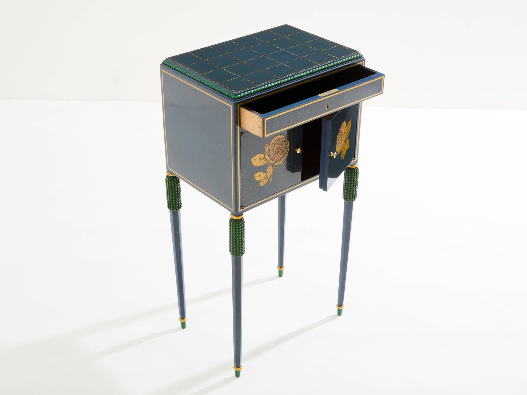 Petit meuble cabinet en hêtre peint de Paul Follot vers 1920