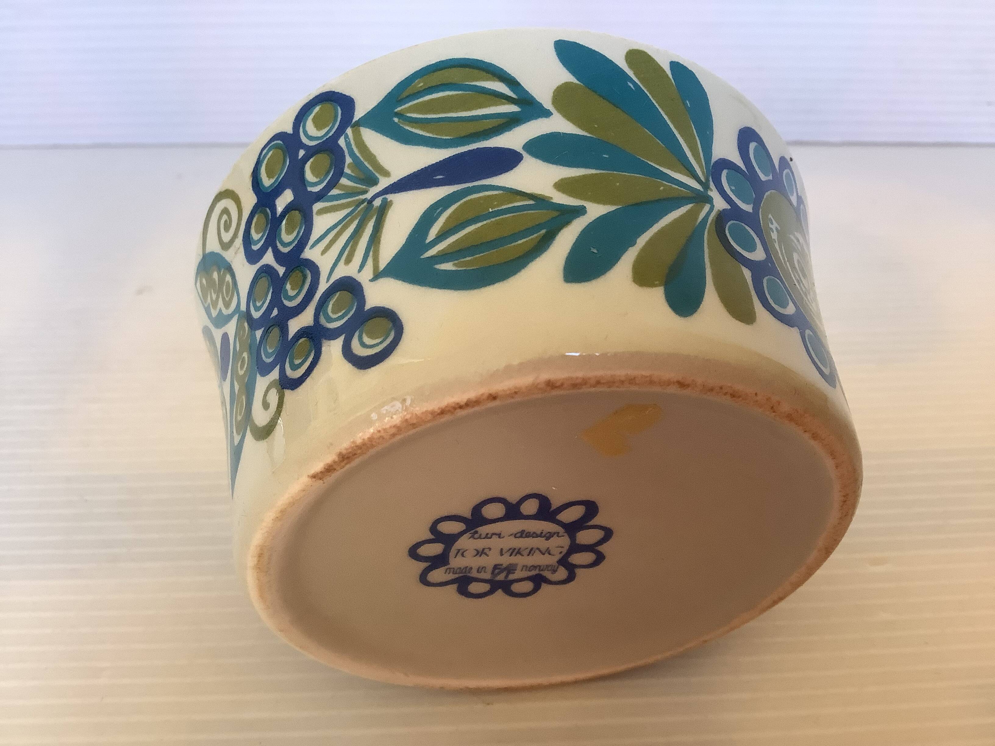 Ramekin flower cup turi gramstad oliver norway