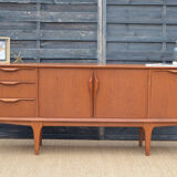 Enfilade by Jentique, "wave" handles * 183 cm