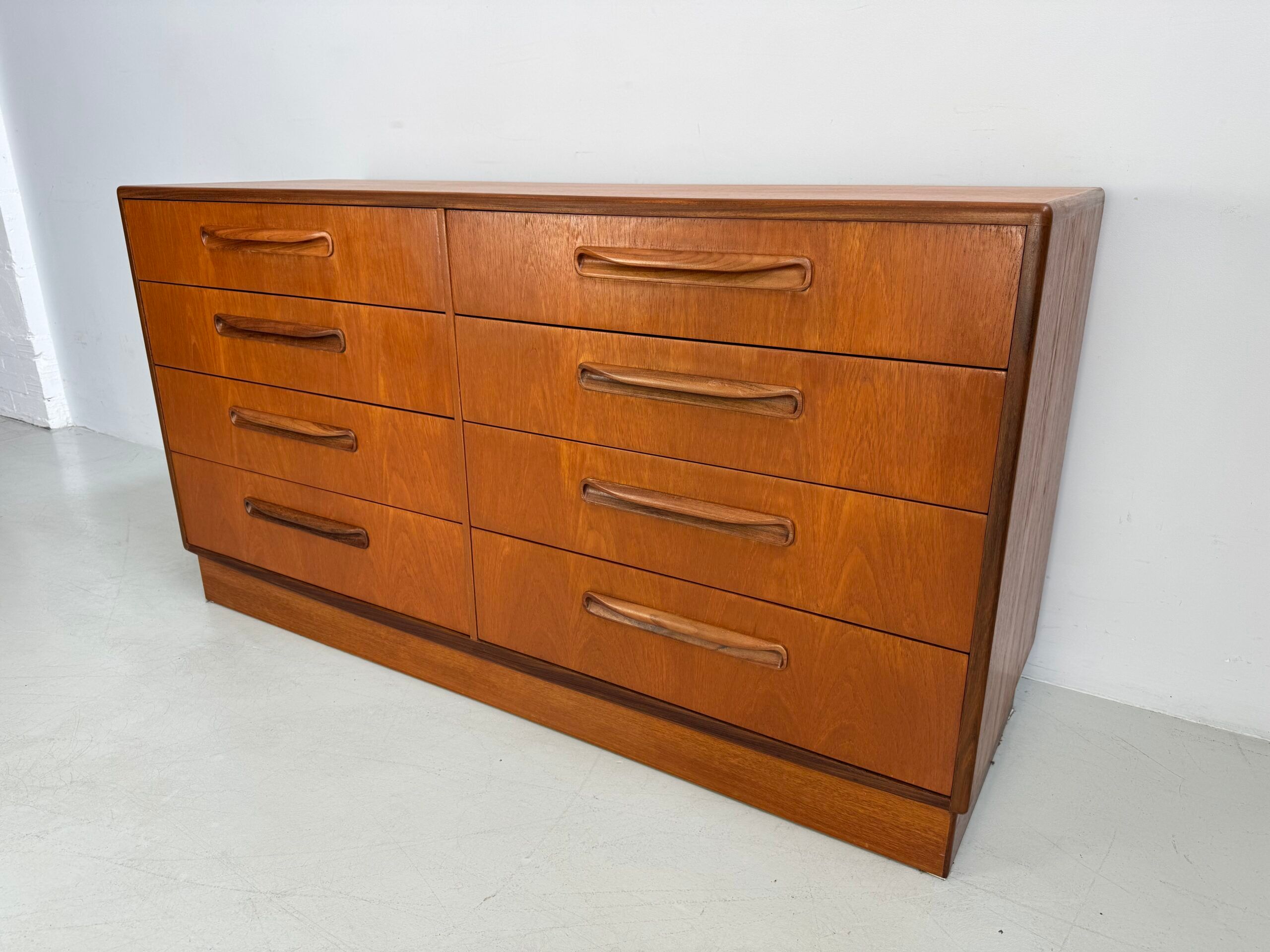 Vintage G-Plan chest of drawers.