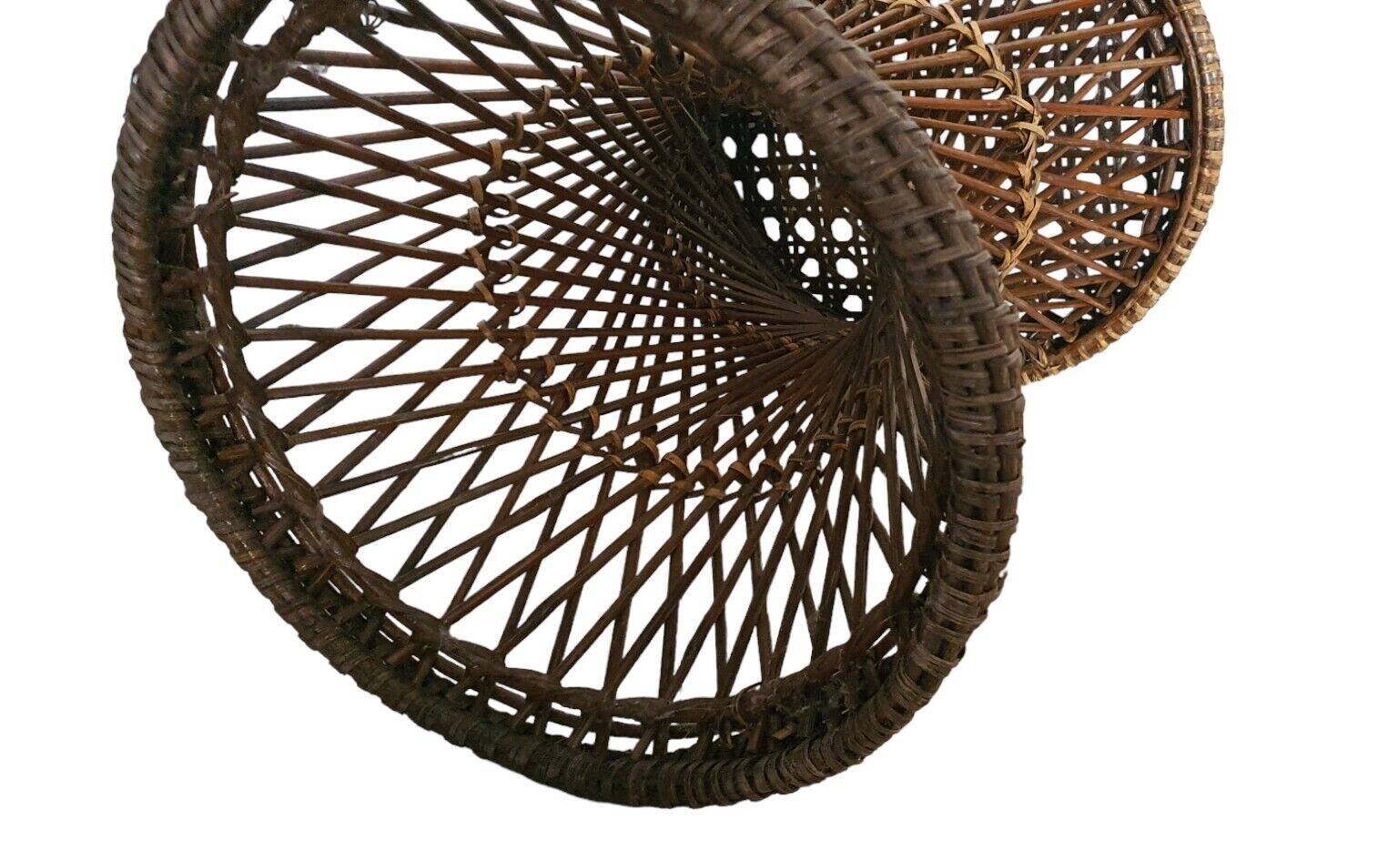 Old Diabolo Stool In Woven Rattan Year 60-70 Vintage Decoration