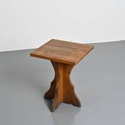 Paire de tables d'appoint en pin massif, Alpes françaises, vers 1970