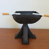 "Brutalist" ashtray quadripod in raw steel 70s