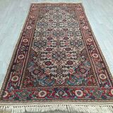 Handmade Heriz Persian rug