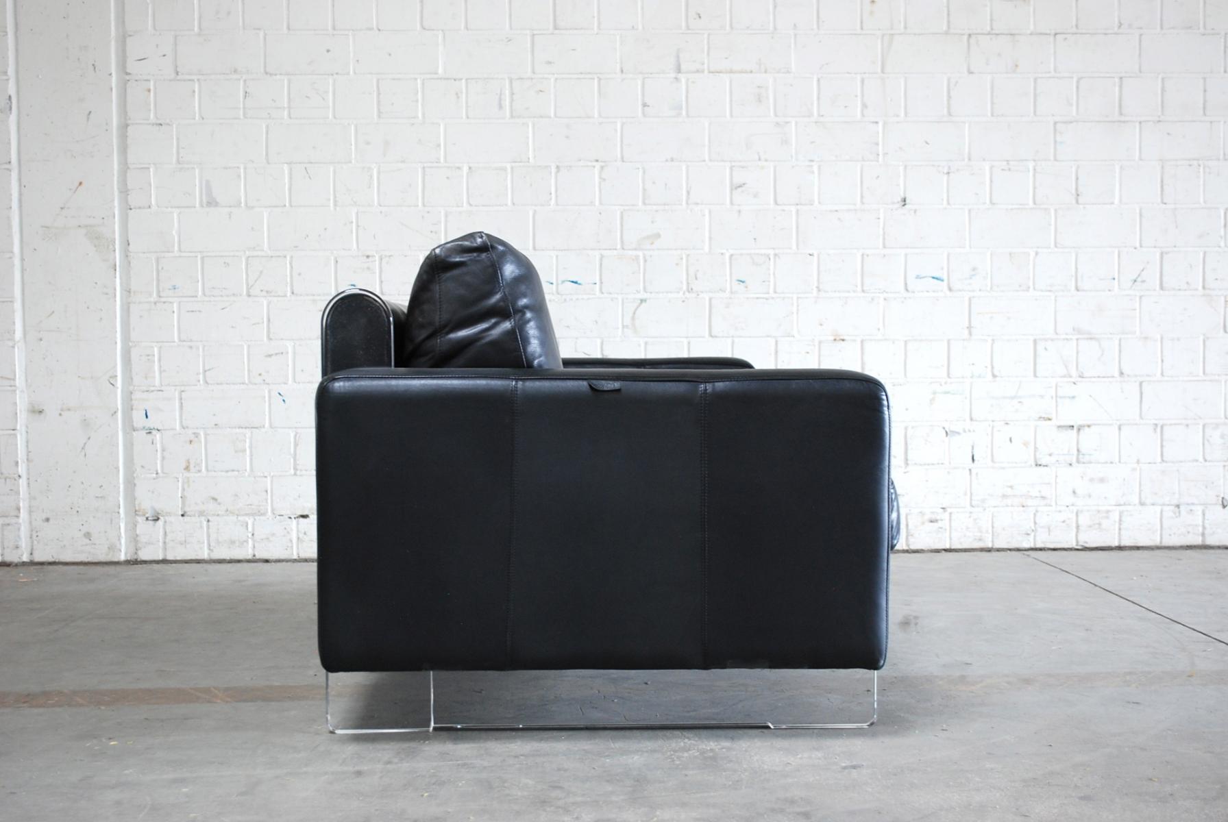 Vintage black leather sofa from Lavalina