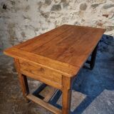 Rustic old oak table – Early 19th century
