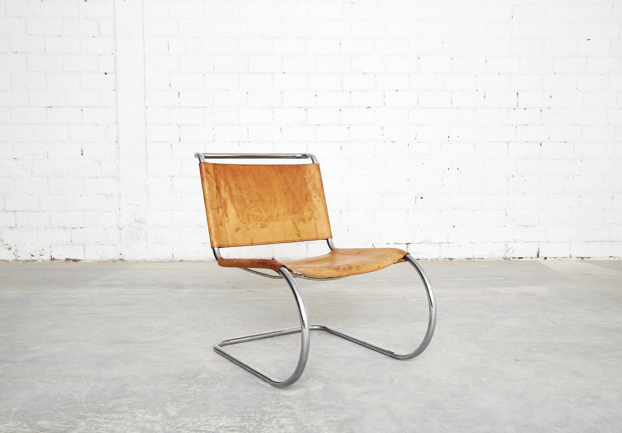 Ludwig Mies van der Rohe MR Lounge  Chair for Thonet