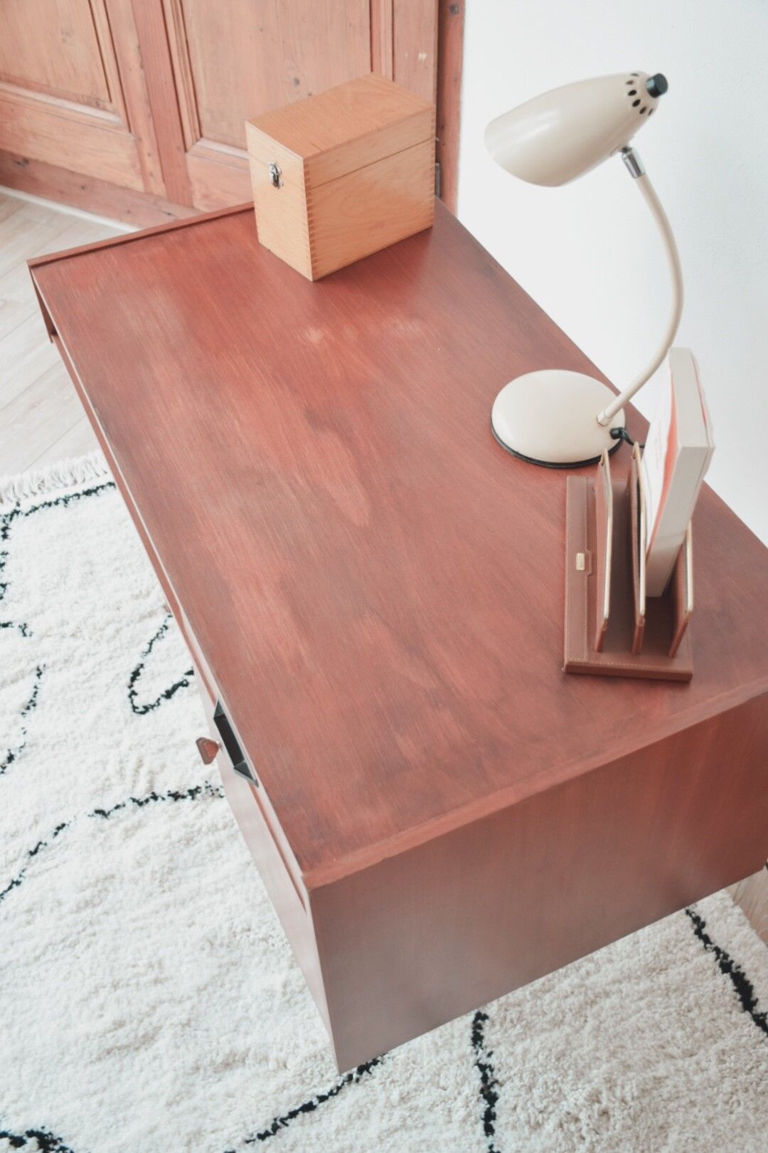 Bureau scandinave en teck années 50 / 60