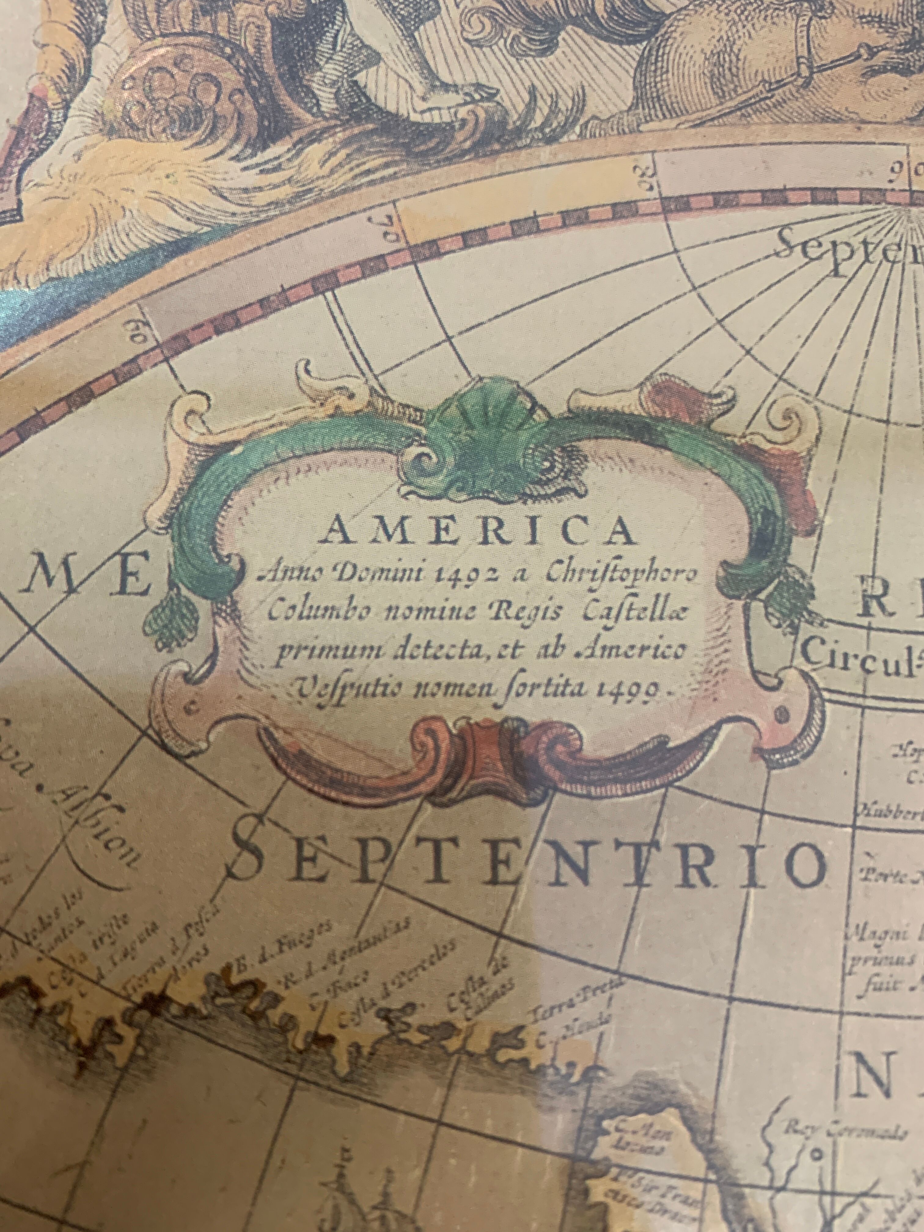 Carte du monde a double hemisphere