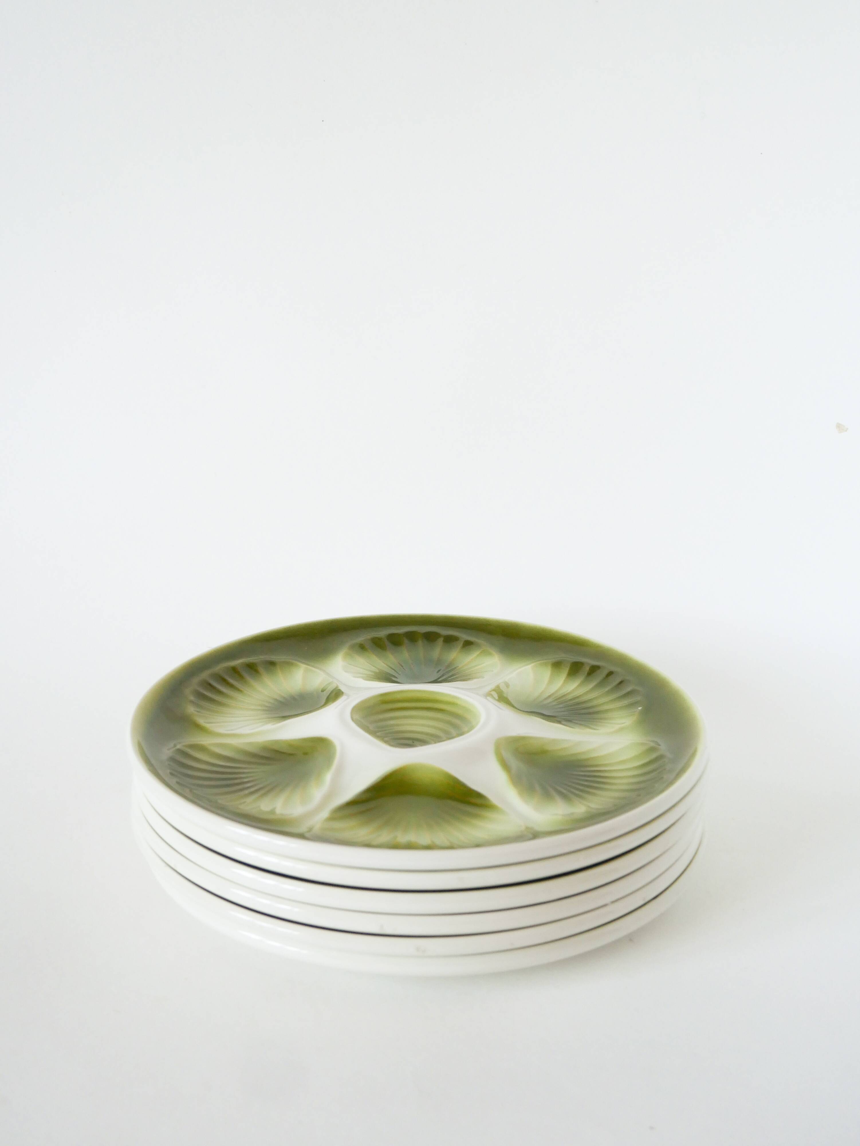Set of 6 Moulins des Loups oyster plates, Green, 1960