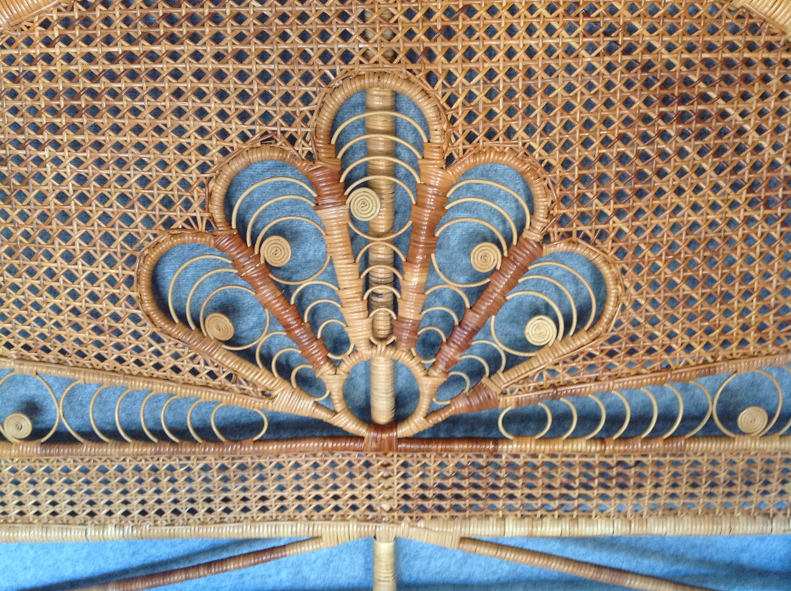 Headboard honey vintage rattan
