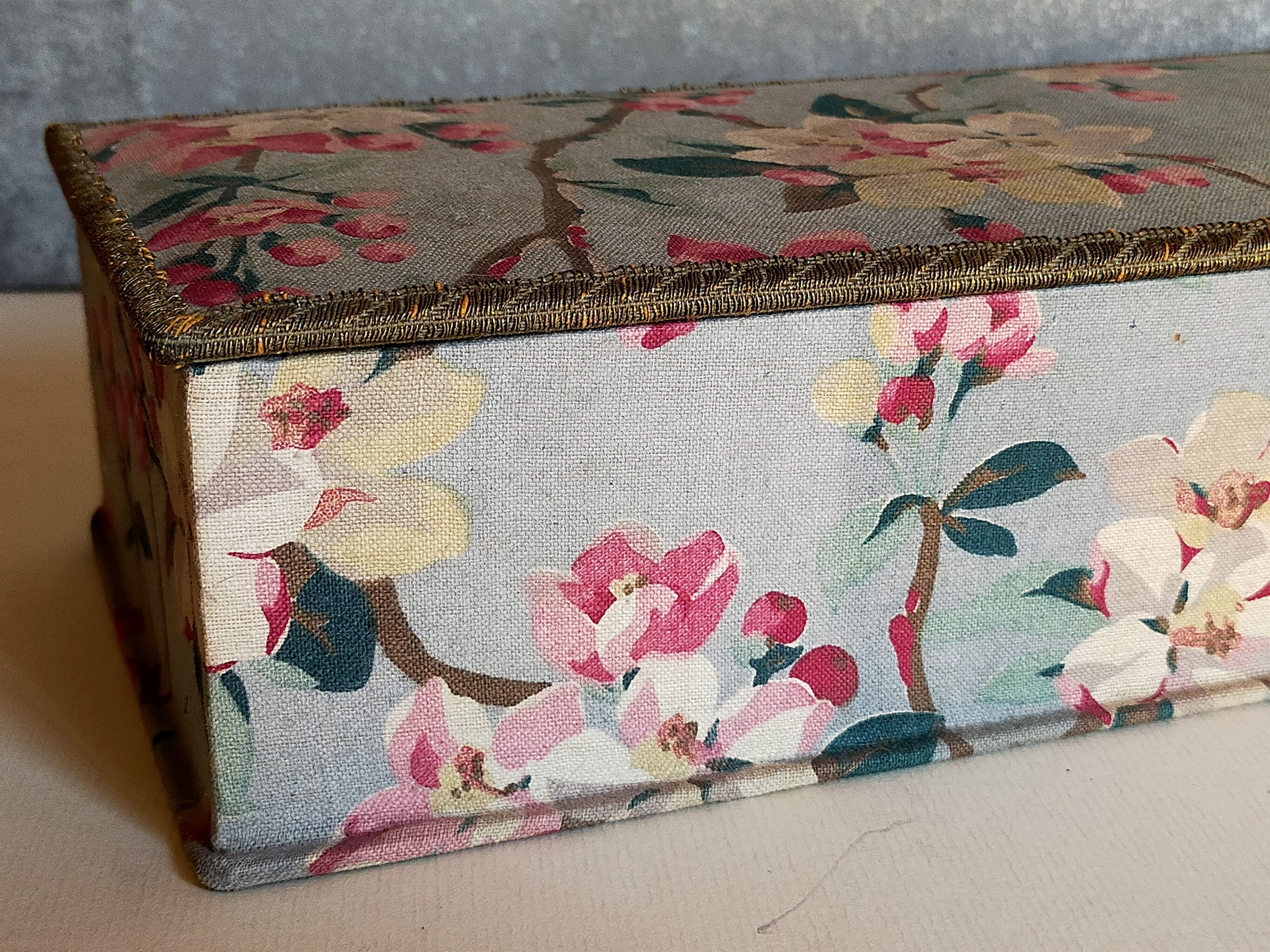 Ancient cherry blossom fabric box 1940