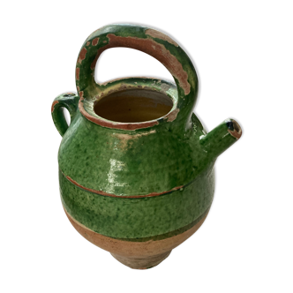 Old pot in gres