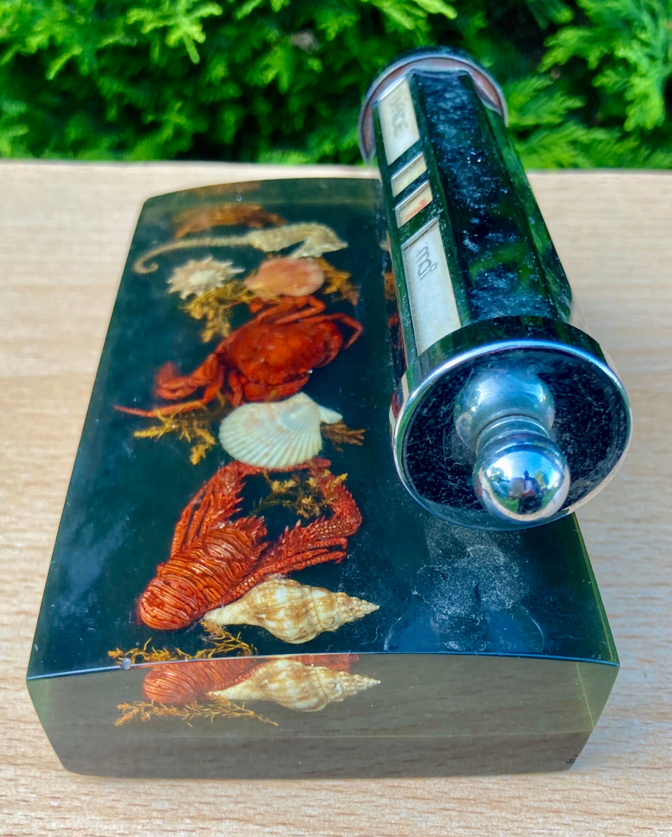 Perpetual office calendar resin with inclusions vintage seaside souvenir