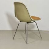 Set of 4 DSW Eames chairs – Herman Miller (1952)