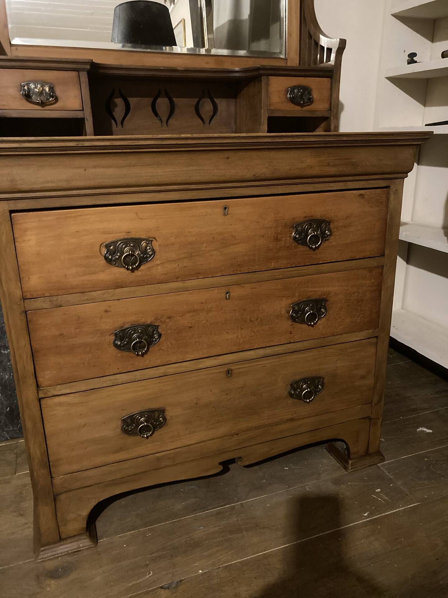 Art Deco dressing table