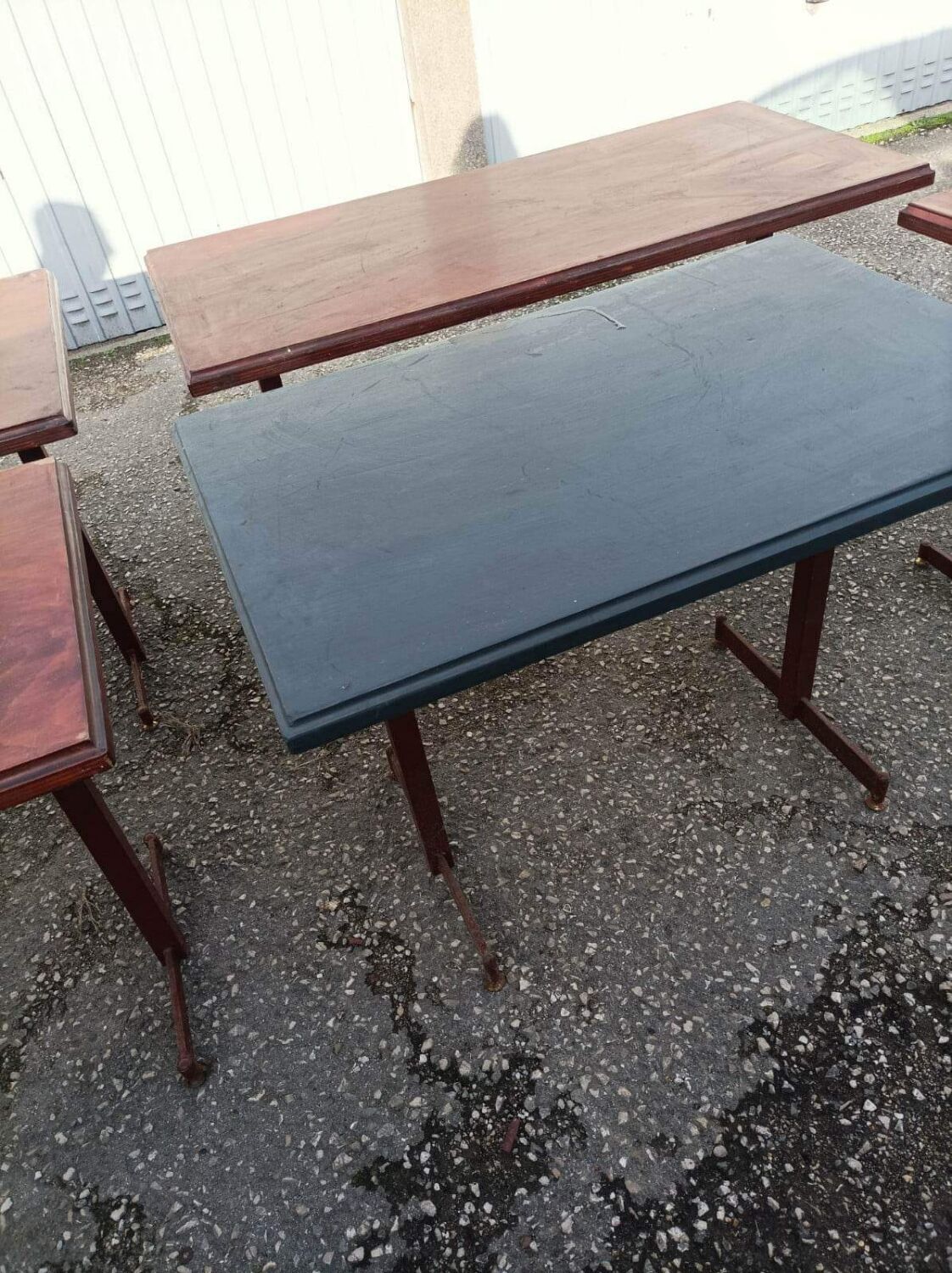 Bistro lot 9 tables and 16 chairs mahieu Jule bry